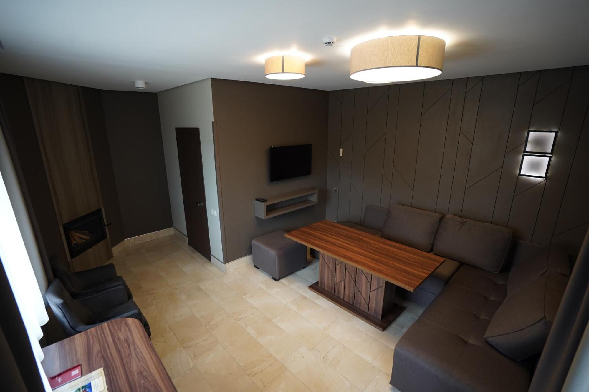Hotel Ozero Vita Nizhniy Studenyy ภายนอก รูปภาพ
