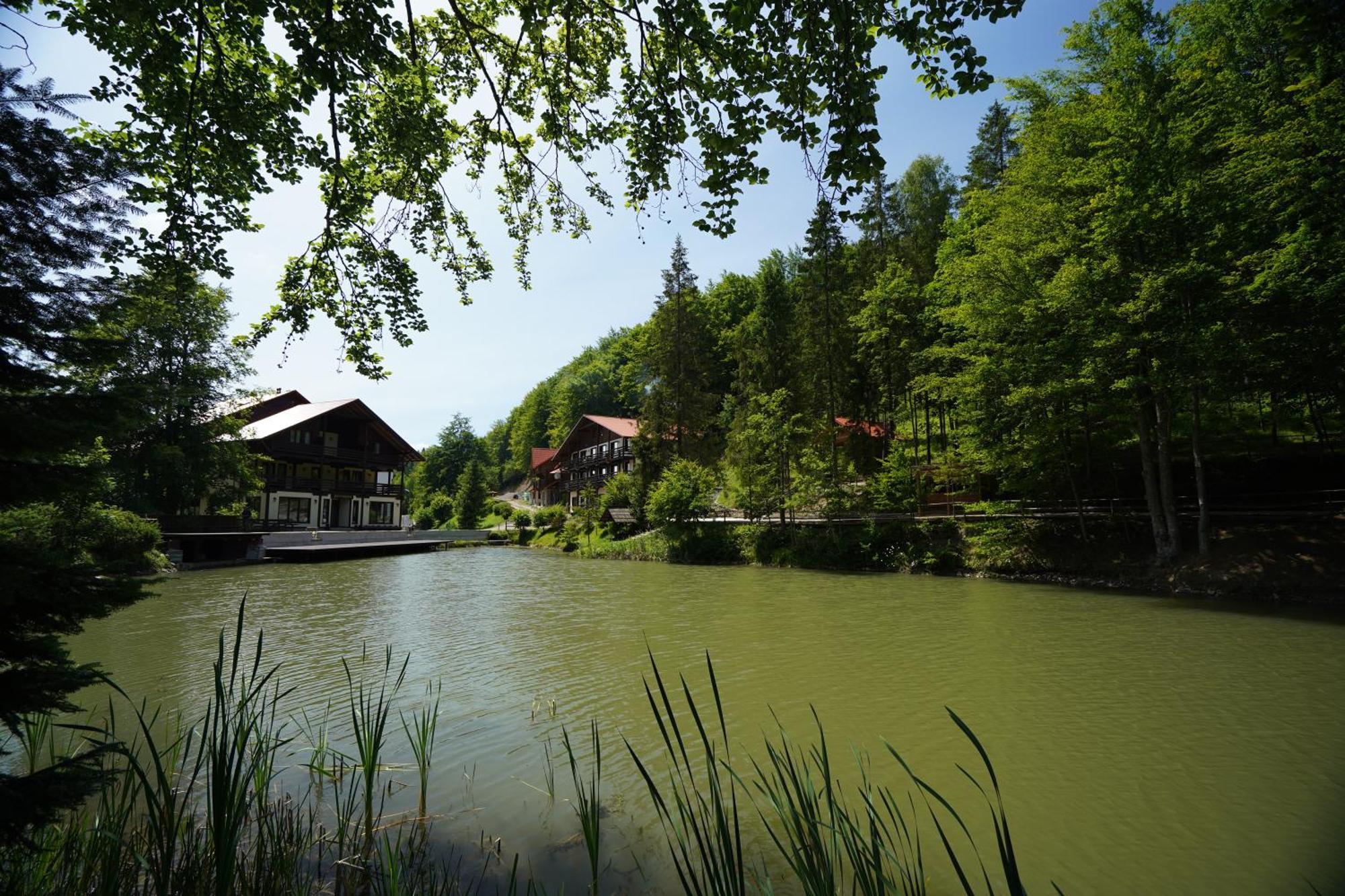 Hotel Ozero Vita Nizhniy Studenyy ภายนอก รูปภาพ