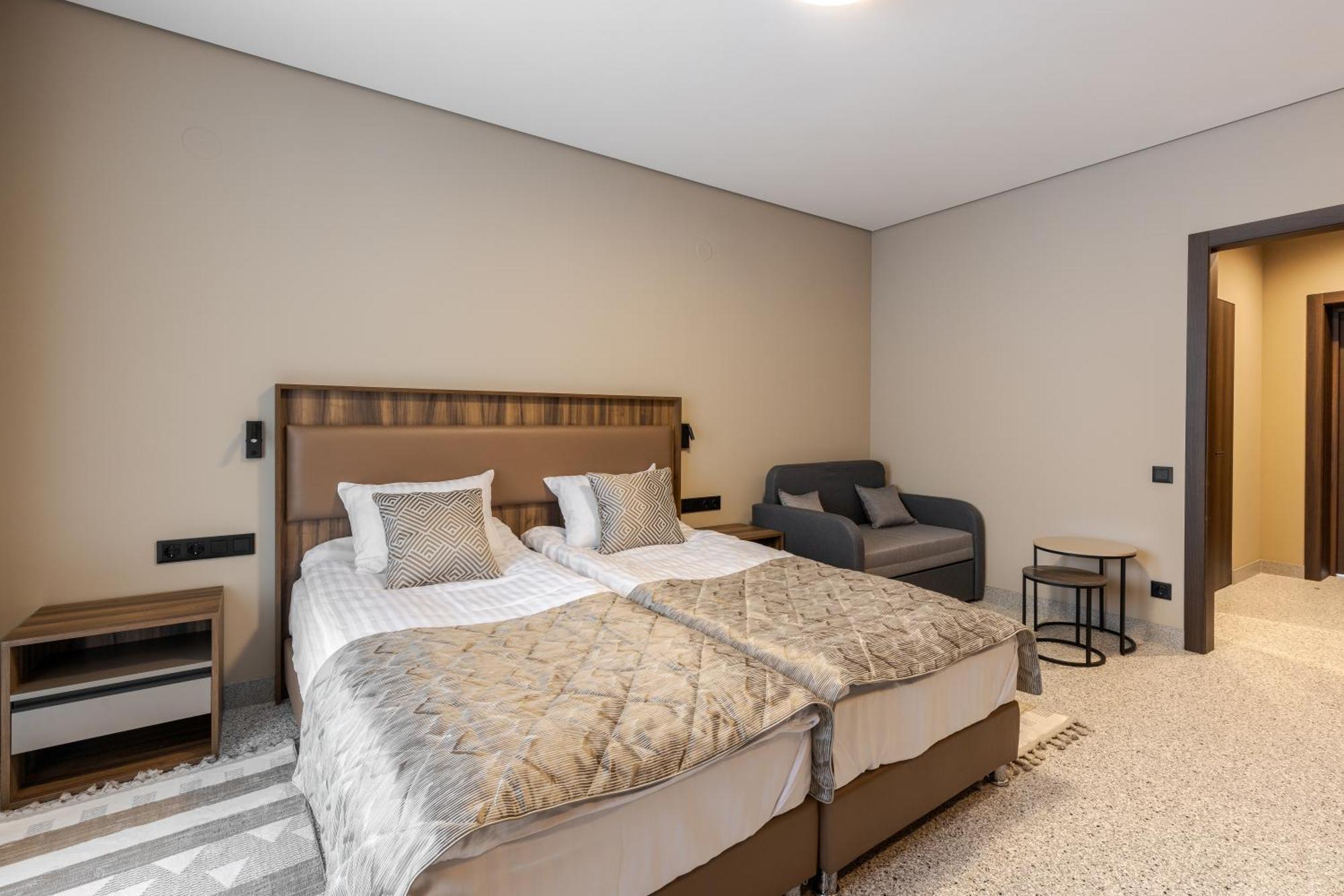 Hotel Ozero Vita Nizhniy Studenyy ภายนอก รูปภาพ