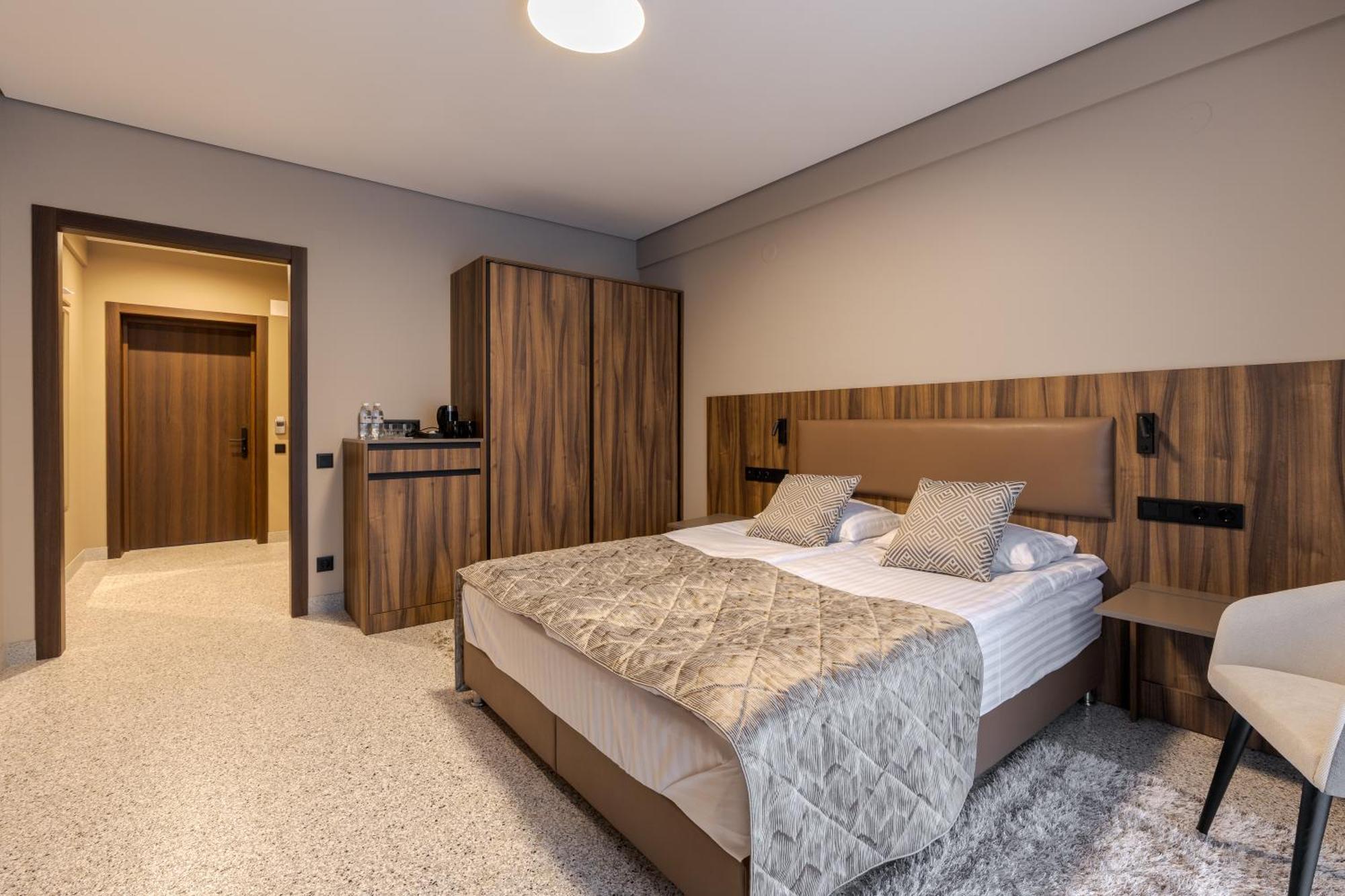 Hotel Ozero Vita Nizhniy Studenyy ภายนอก รูปภาพ