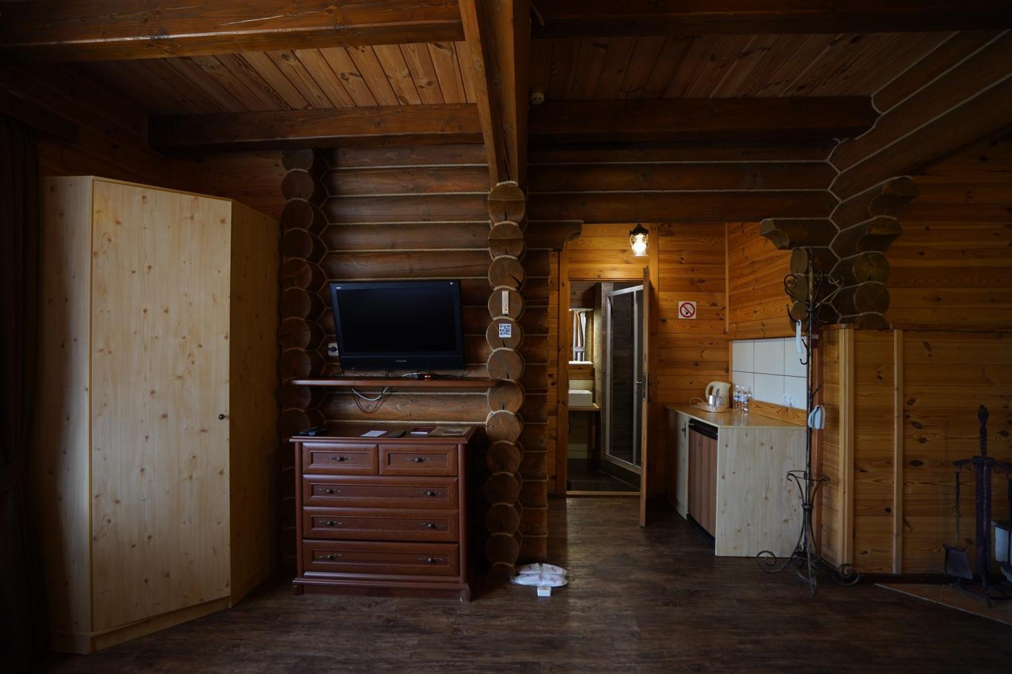 Hotel Ozero Vita Nizhniy Studenyy ภายนอก รูปภาพ