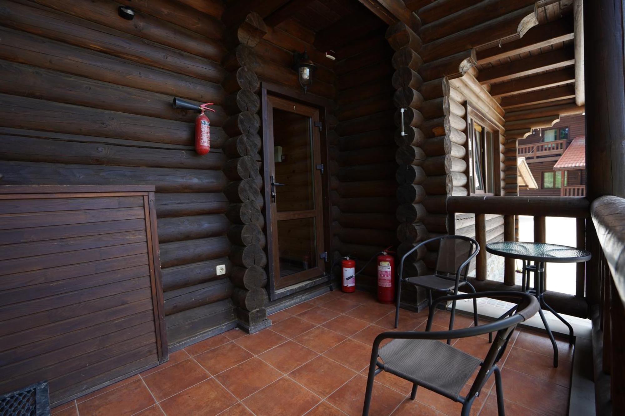 Hotel Ozero Vita Nizhniy Studenyy ภายนอก รูปภาพ